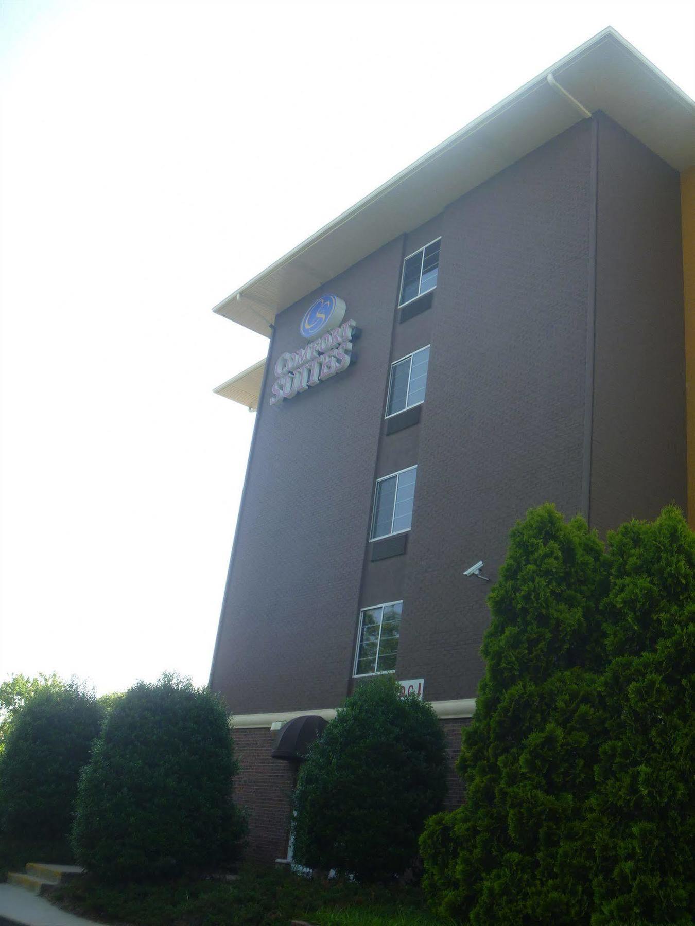 Comfort Suites Pineville - Ballantyne Area Экстерьер фото
